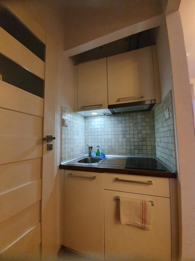 Apartament City Center - 24 H Contactless Self Check-In, No Smoking, Free Bottled Water, Coffee And Tea Koszalin Buitenkant foto